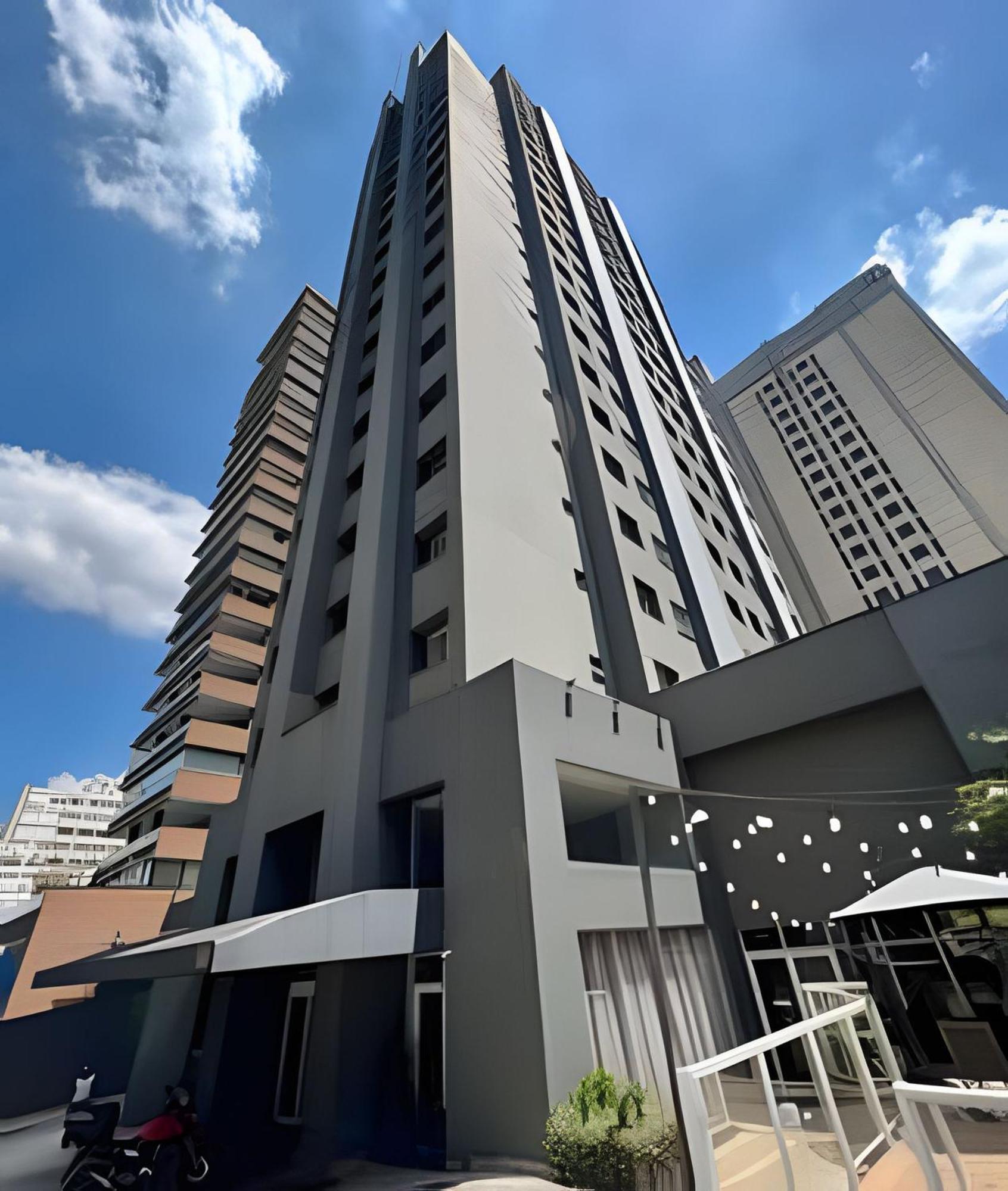 Unu 512 Jardins: Wifi, Piscina + * Sao Paulo